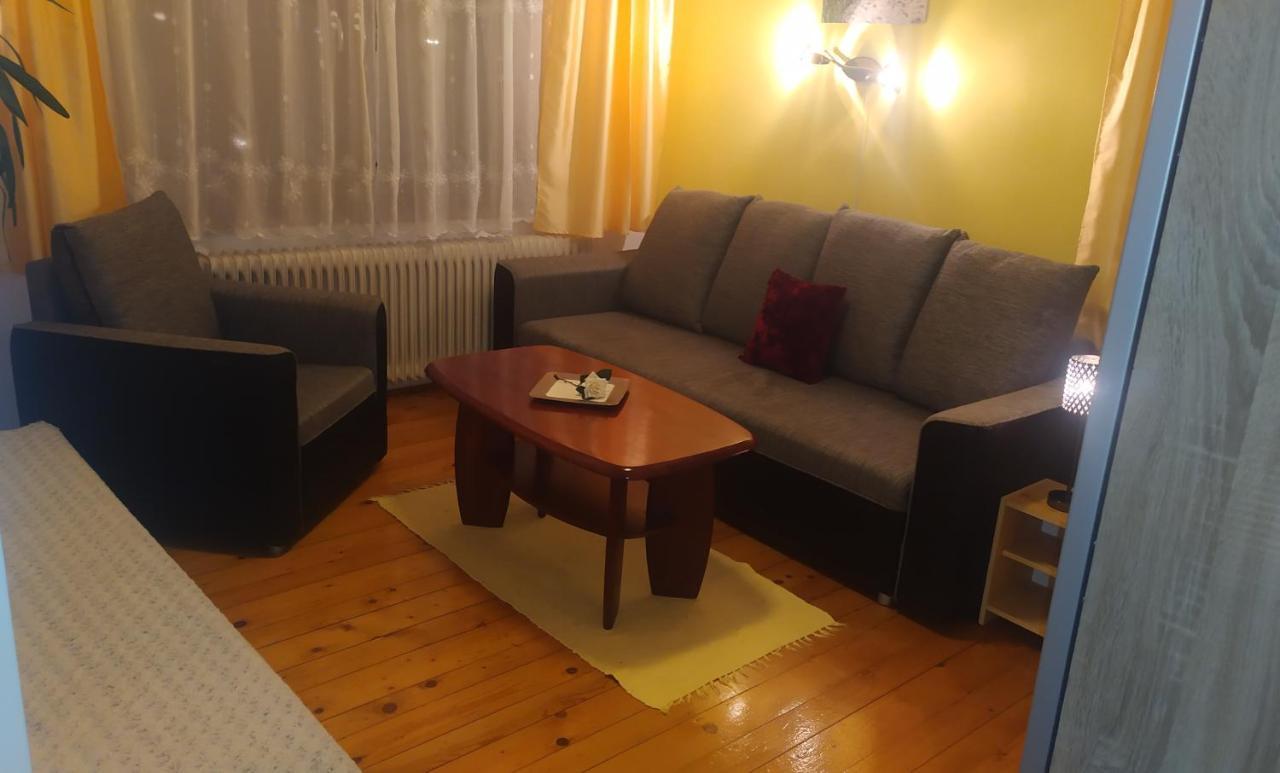 Katka A Martin Samostatny Apartman S Vlastnym Vchodom Liptovský Mikuláš Exteriér fotografie